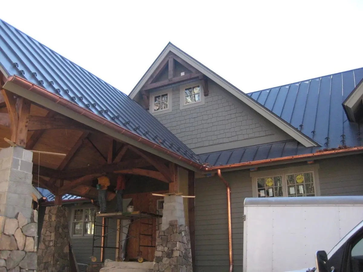 Craftsman Roofing team delivering quality roofing work in Blue Lakes Ridge